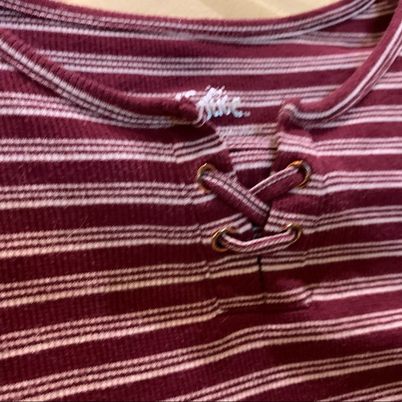 Justice girls long sleeve cotton top. - Picture 5 of 6